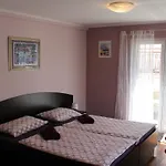 Apartamento Logos