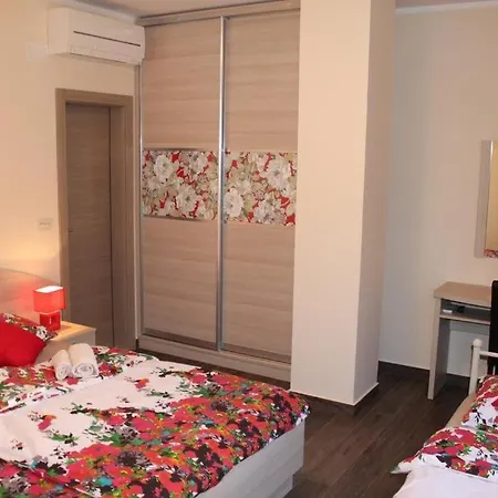 Logos Appartement Cavtat